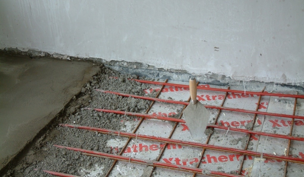 Il massetto in calcestruzzo a copertura di un riscaldamento a pavimento deve essere sottoposto a shock termico.